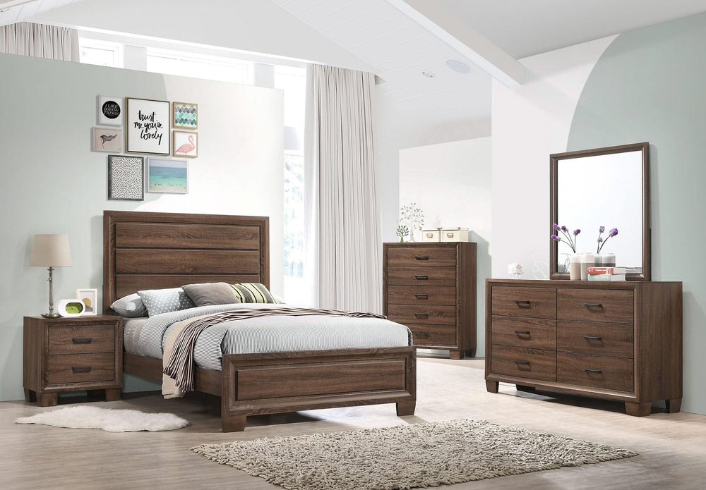 Juego de dormitorio completo Brandon de 5 piezas en marrón cálido