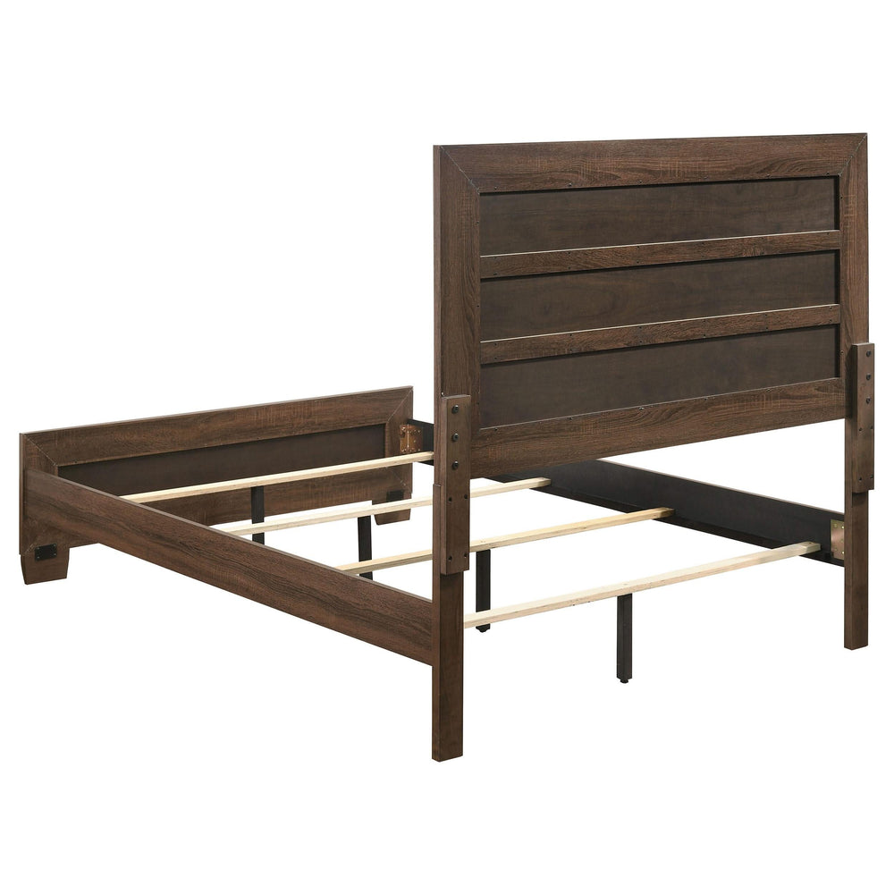 Cama Brandon Wood con paneles completos en marrón cálido
