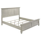Cama Franco Wood Eastern King con paneles en blanco envejecido