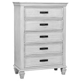 Juego de dormitorio Franco California King de 5 piezas en blanco desgastado