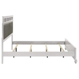 Cama King con paneles de madera Barzini Eastern, color blanco