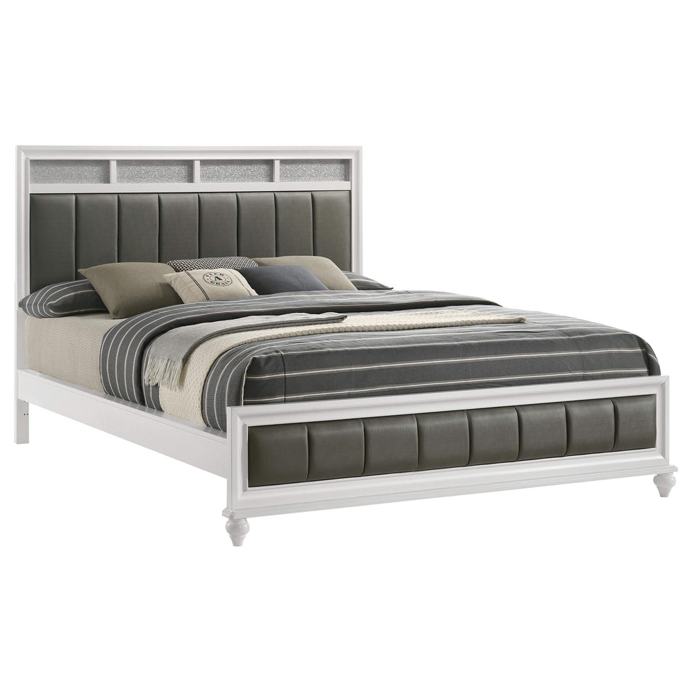 Cama California King con paneles de madera Barzini, color blanco