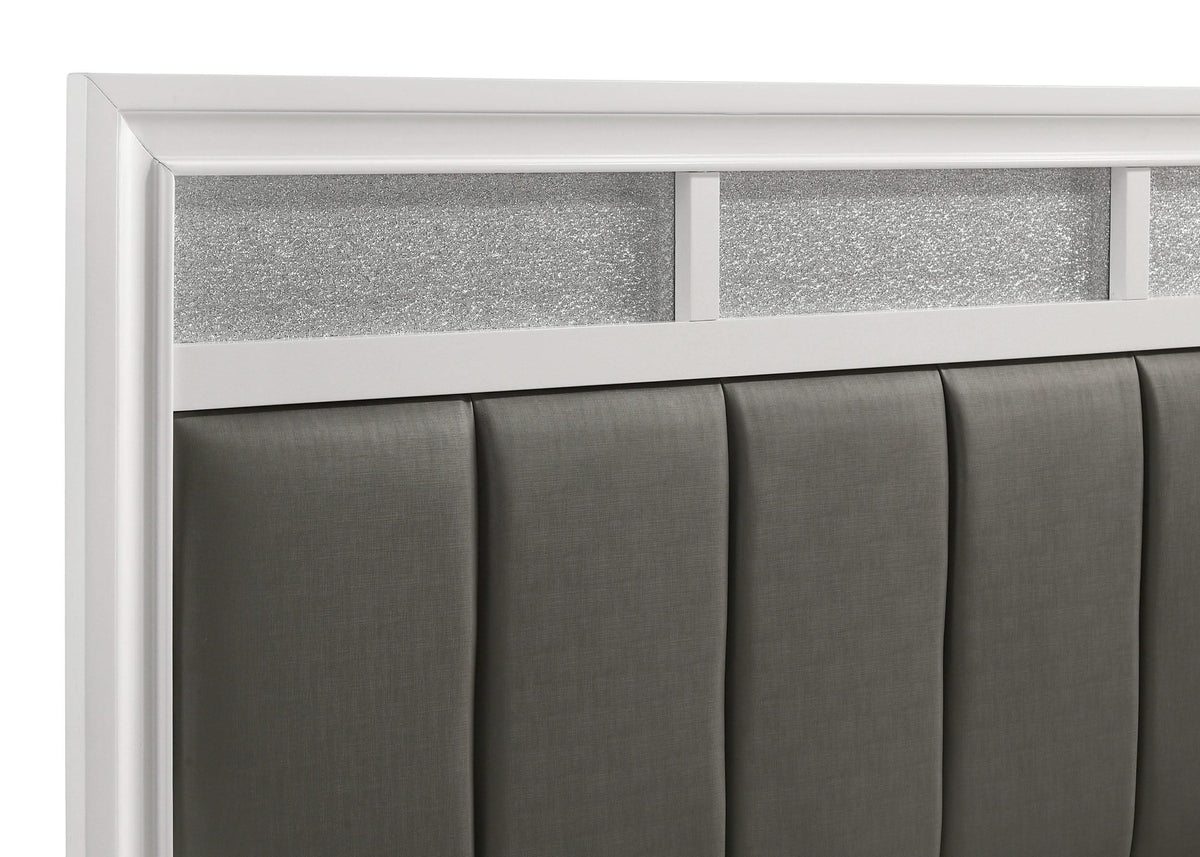 Cama California King con paneles de madera Barzini, color blanco