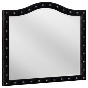 Juego de dormitorio Deanna de 4 piezas, estilo Eastern King, color negro