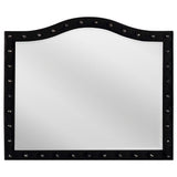 Juego de dormitorio Queen Deanna de 4 piezas, color negro