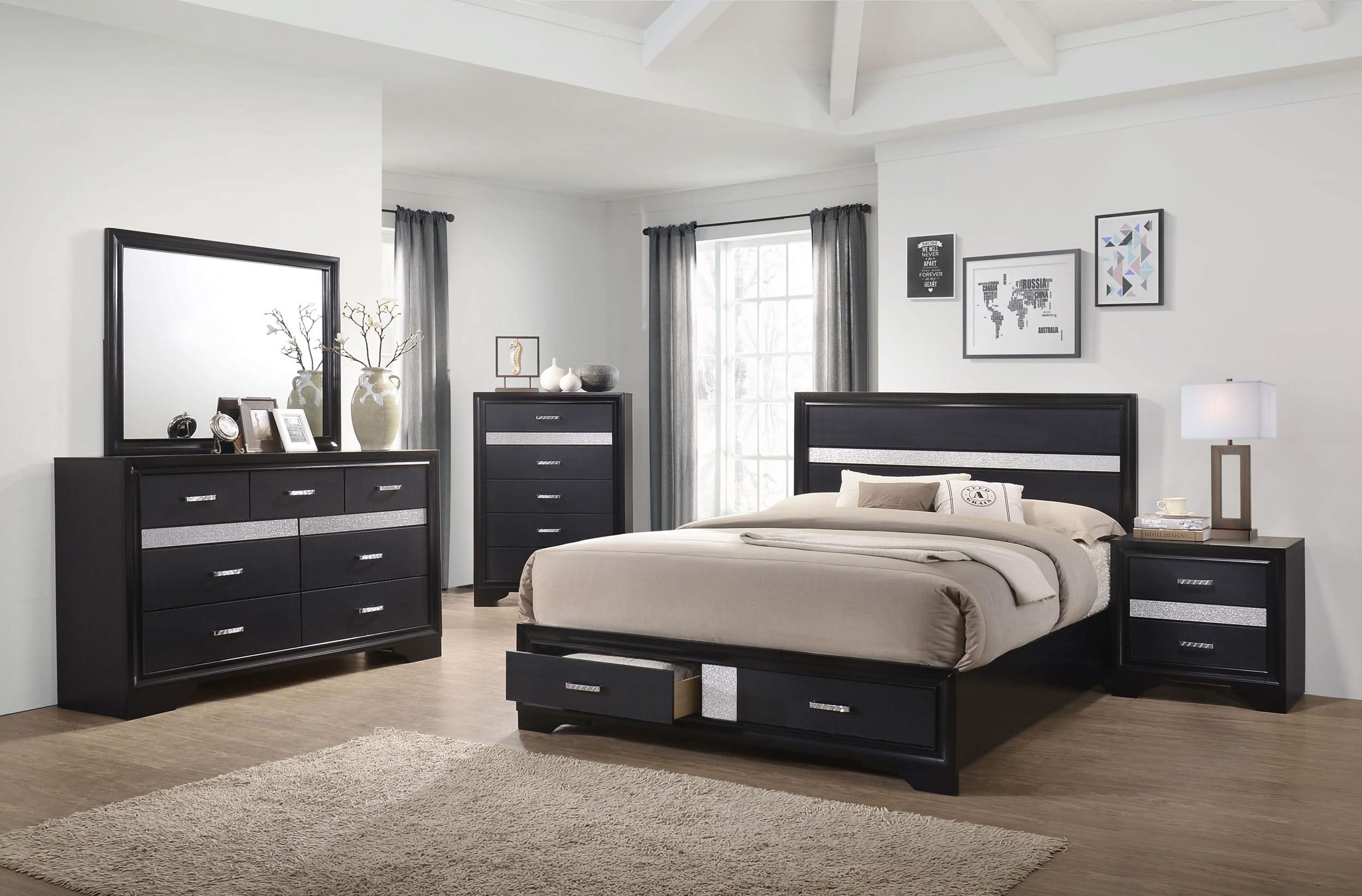 Juego de dormitorio Miranda de 4 piezas tamaño Queen, color negro