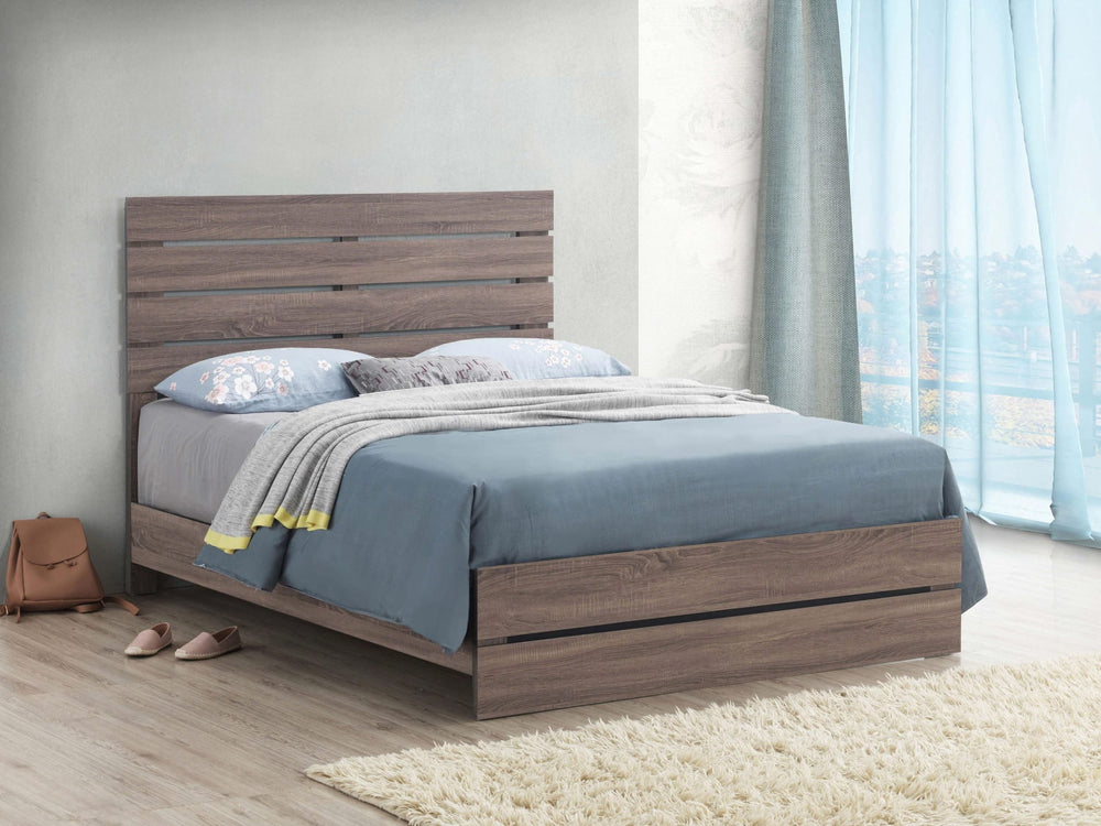 Cama King con paneles Brantford Wood Eastern en roble barril