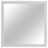 Juego de dormitorio Brantford de 4 piezas Eastern King en blanco costero