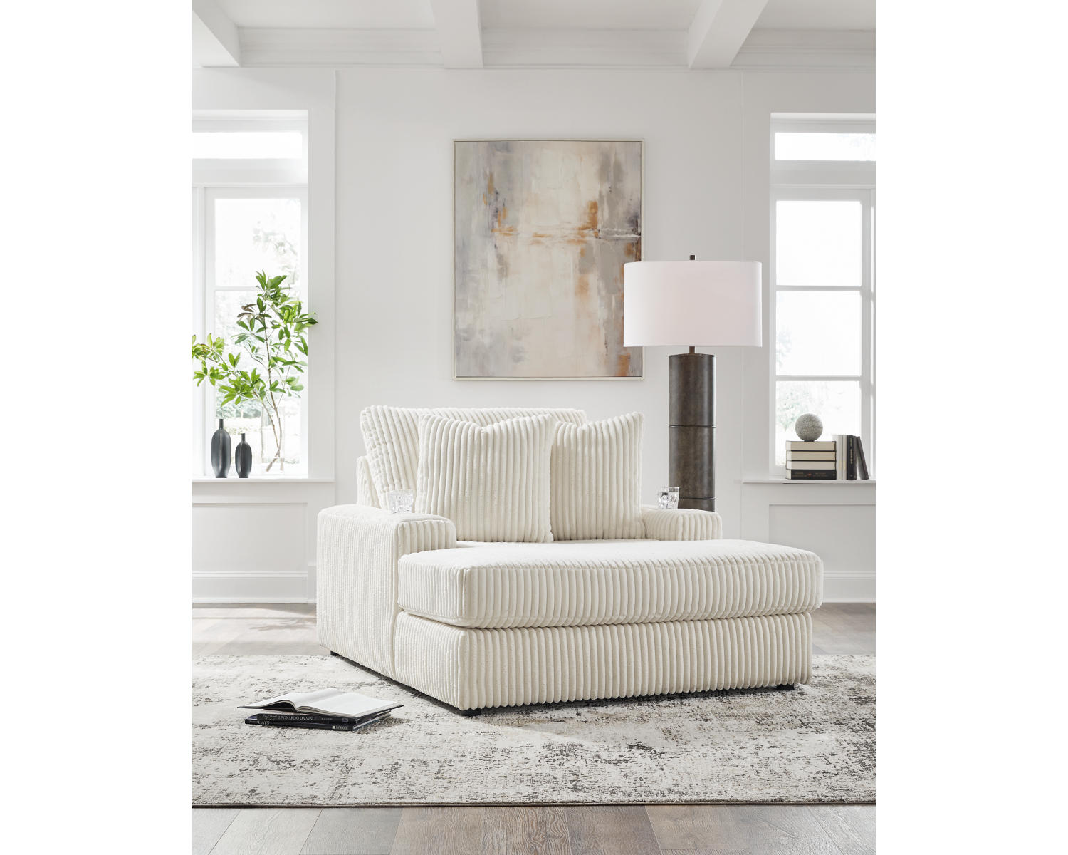 Lindyn Chaise