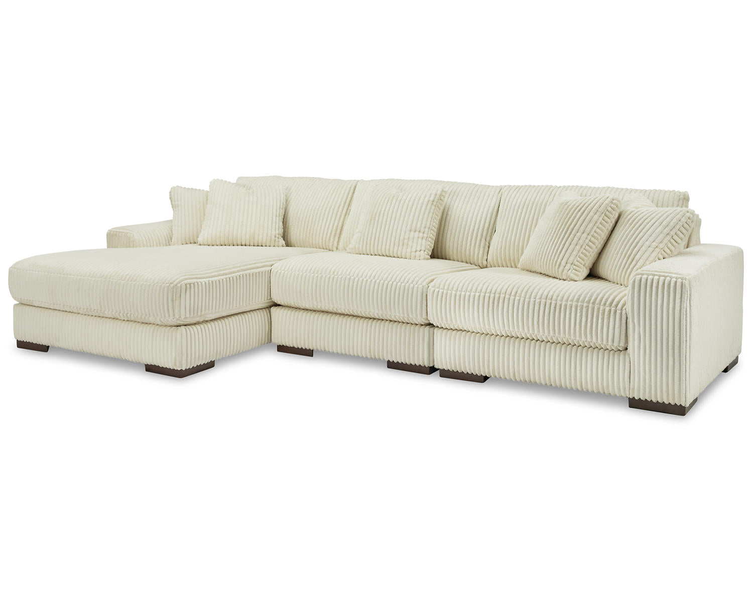 Lindyn 3-Piece Sectional with Chaise