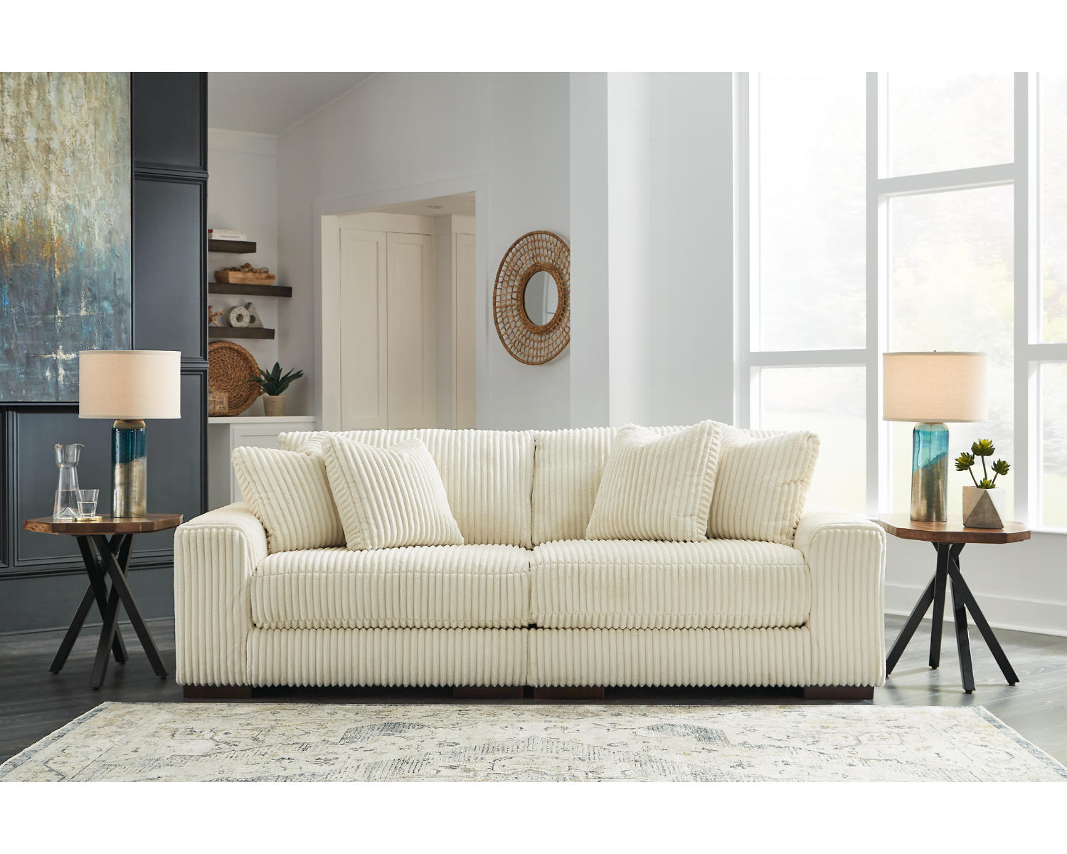 Lindyn 2-Piece Sectional Sofa