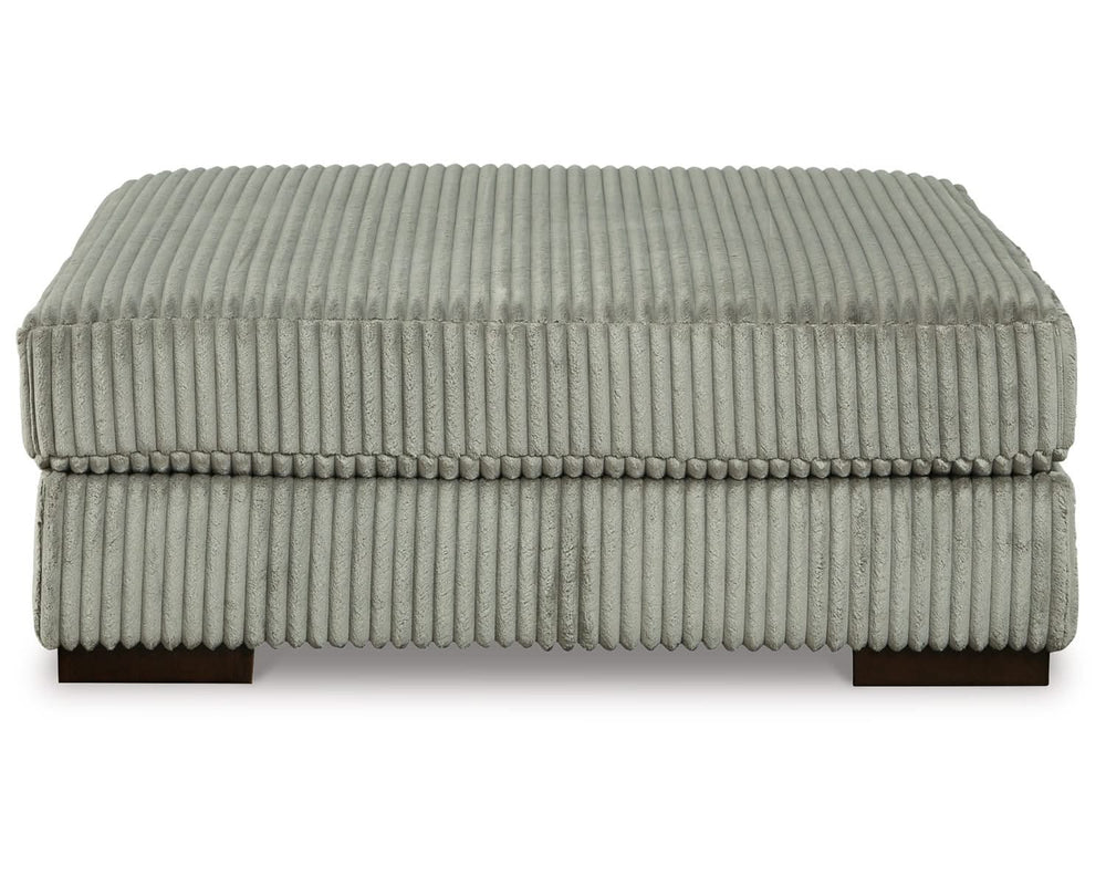 Lindyn 5-Piece Sectional and Ottoman