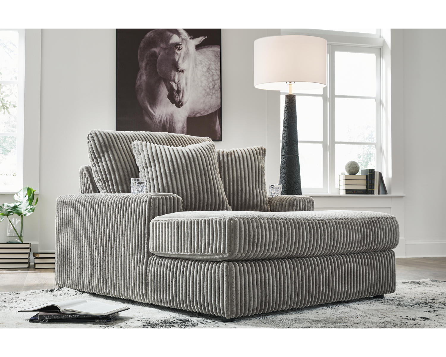 Lindyn Chaise