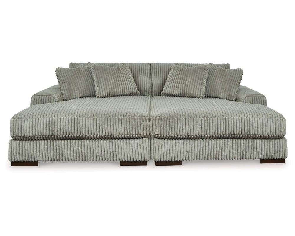 Lindyn Super Chaise