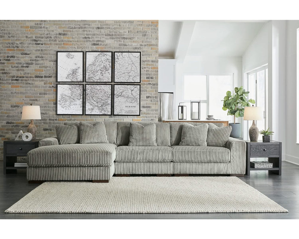 Seccional Lindyn de 3 piezas con chaise longue