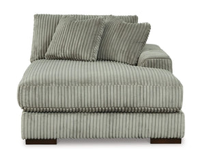 Lindyn 3-Piece Sectional with Double Chaise