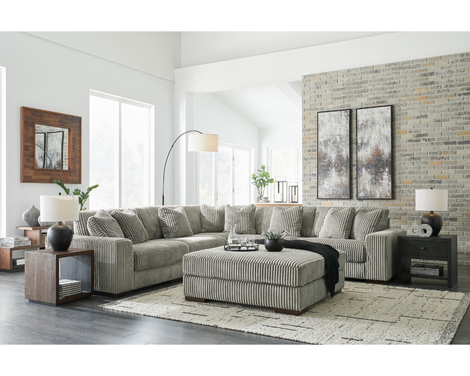 Lindyn 5-Piece Sectional and Ottoman