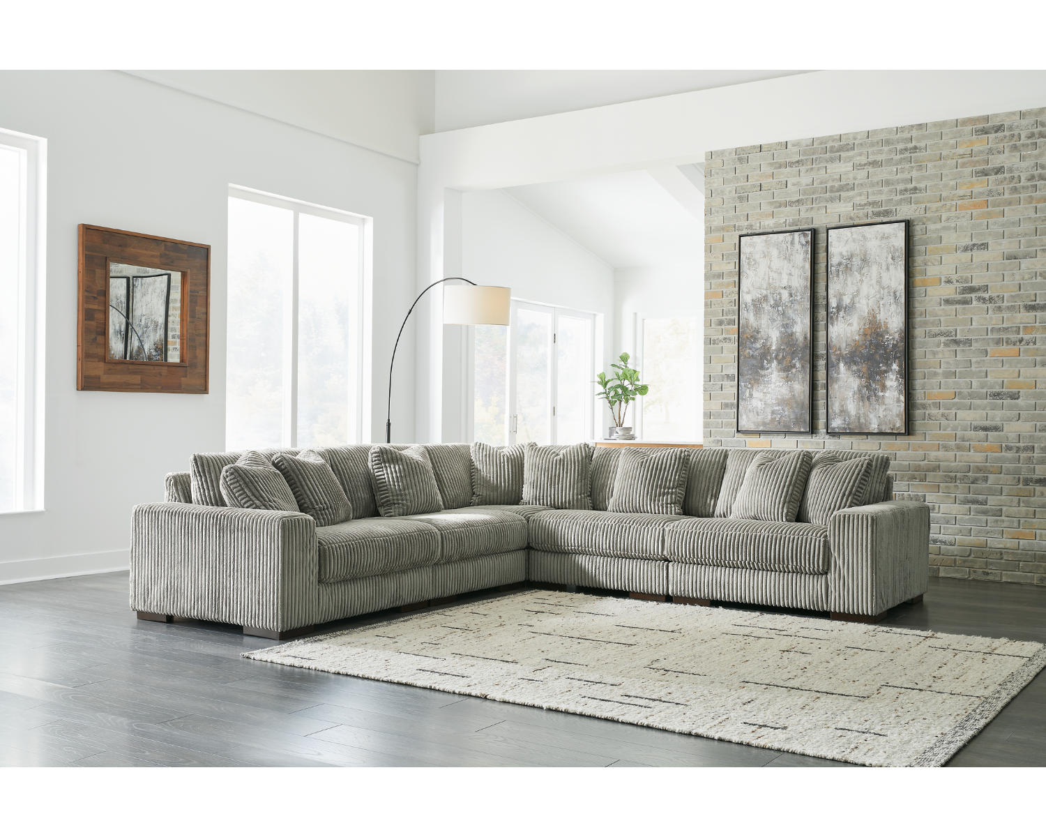 Lindyn 5-Piece Sectional and Ottoman