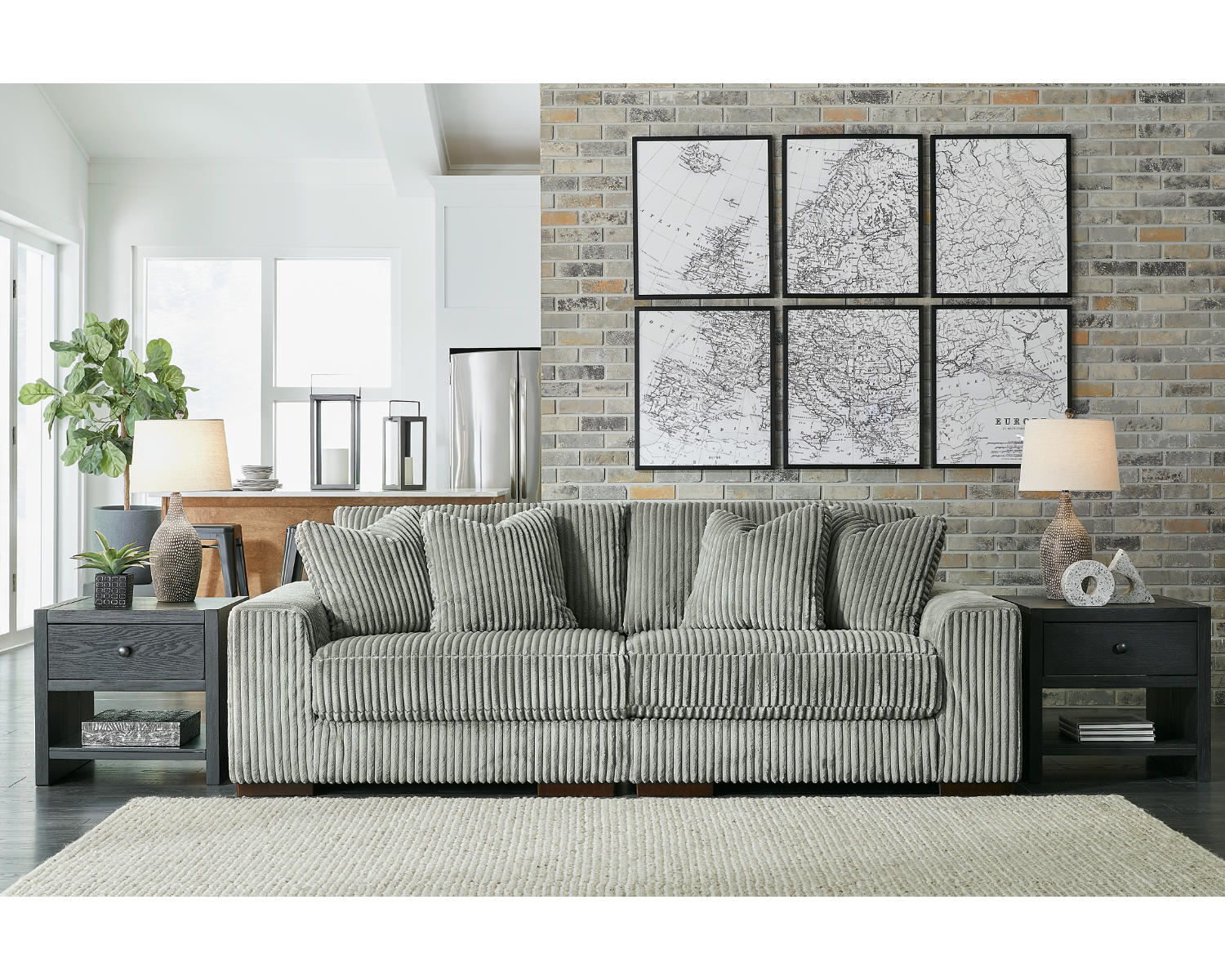 Lindyn 2-Piece Sectional Sofa and Oversized Swivel Accent Chair