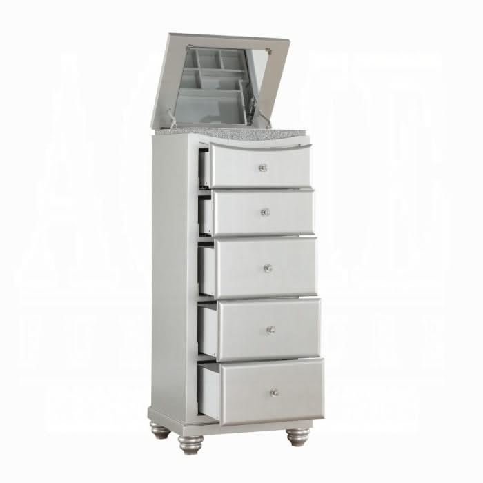 Maverick Lingerie Chest