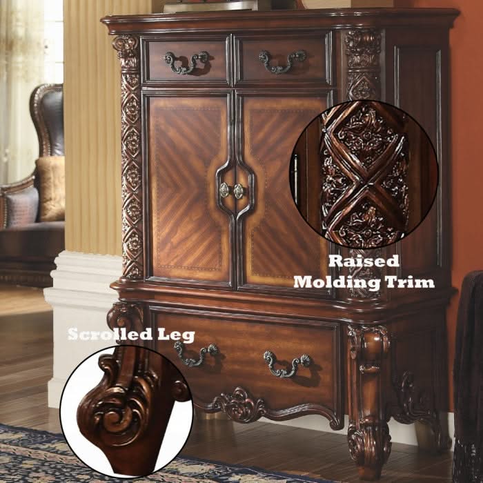 Vendome Chest