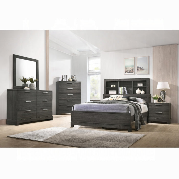 Lantha Dresser