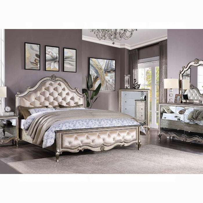 Esteban EK Bed