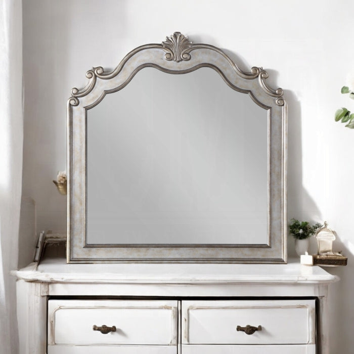 Esteban Mirror