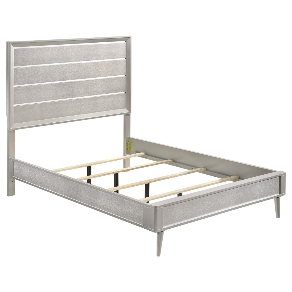 Cama Ramon Wood con paneles completos, color plata metalizada
