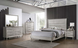 Cama Ramon Wood con paneles completos, color plata metalizada