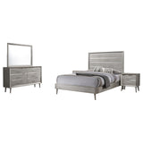 Juego de dormitorio Ramon de 4 piezas Eastern King en plata metálica