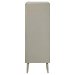 Cómoda Ramon de 5 cajones color plata metalizada