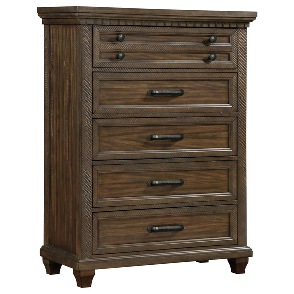 Cómoda Bennington de 5 cajones en color marrón acacia