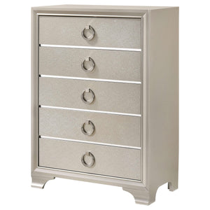 Cómoda de dormitorio Salford de 5 cajones en color plata metalizada