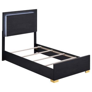 Cama doble Marceline Wood con paneles LED, color negro