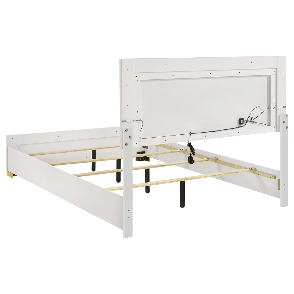 Cama Marceline Wood Eastern King con panel LED, color blanco