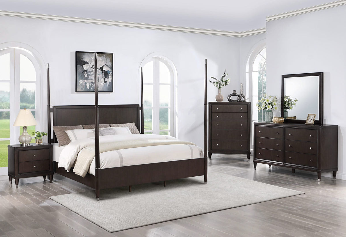 Juego de dormitorio Emberlyn de 5 piezas tamaño Queen en marrón