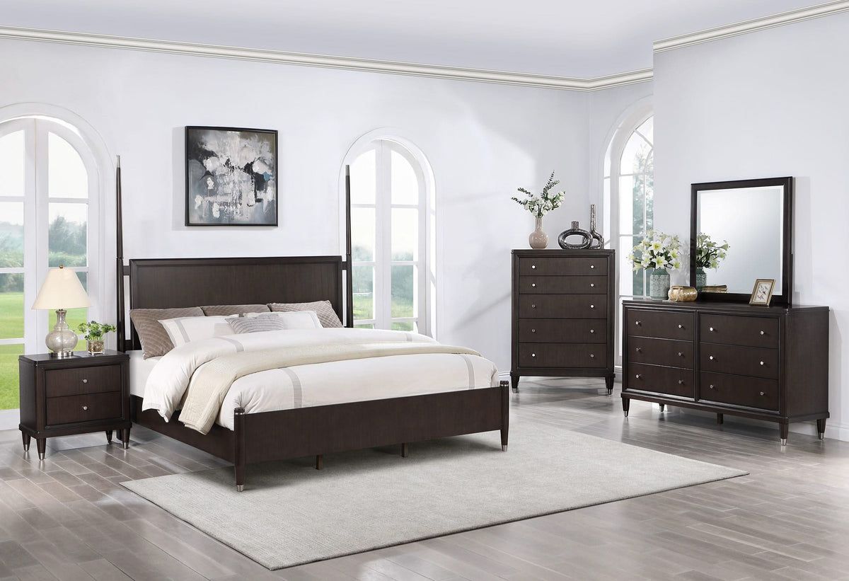Juego de dormitorio Emberlyn de 5 piezas tamaño Queen en marrón