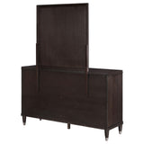 Cómoda Emberlyn de 6 cajones con espejo marrón