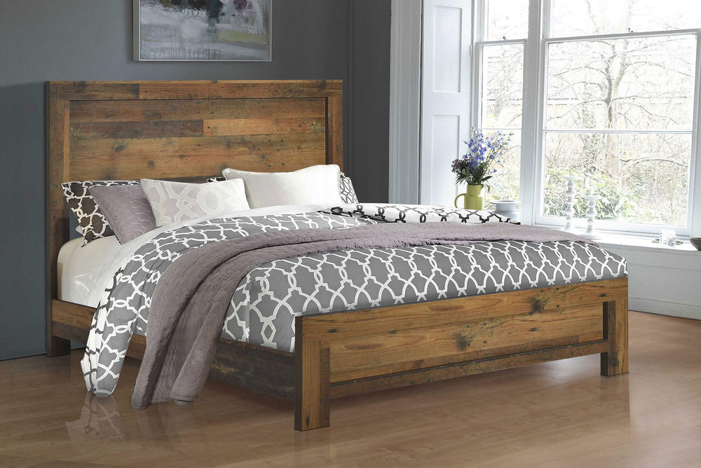 Cama Queen con paneles Sidney Wood de pino rústico