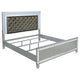 Cama con panel LED Gunnison Wood Eastern King, color plateado metalizado