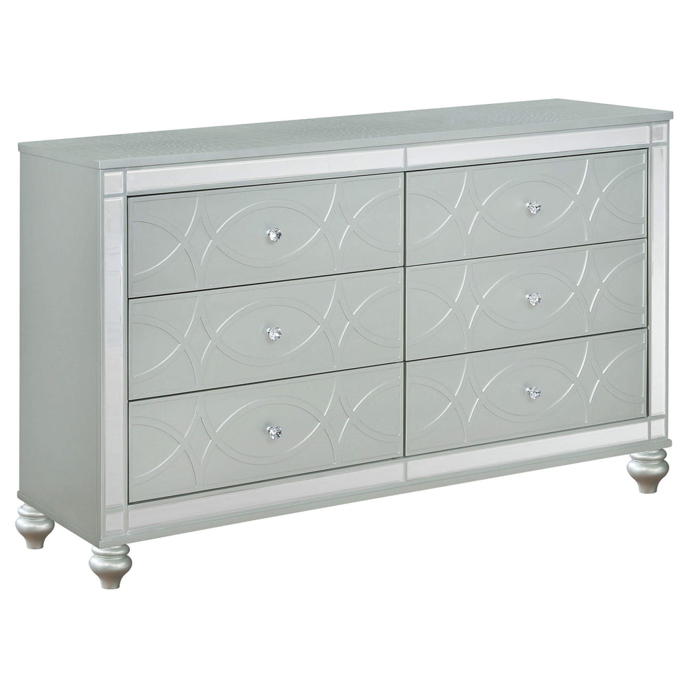 Juego de dormitorio Gunnison de 5 piezas tamaño Queen, color plateado metalizado