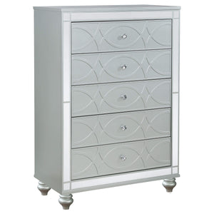 Juego de dormitorio Gunnison de 5 piezas tamaño Queen, color plateado metalizado