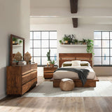 Juego de dormitorio Winslow de 4 piezas Queen en nogal ahumado