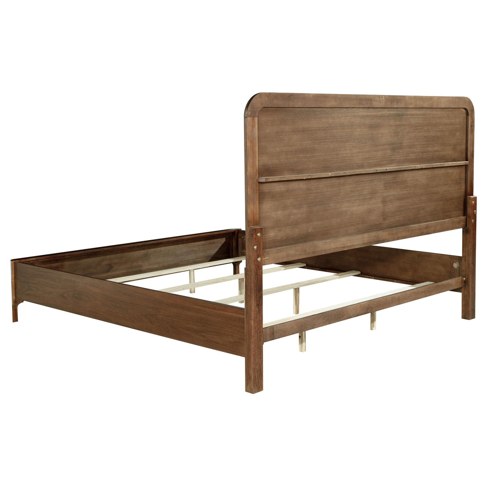 Juego de dormitorio Maderia Eastern King de 4 piezas en nogal