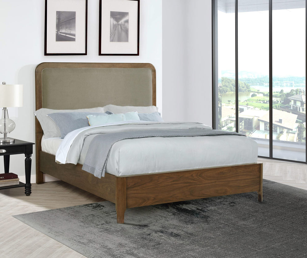 Cama Queen tapizada Maderia de 57 pulgadas con paneles en nogal