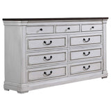 Juego de dormitorio Hillcrest California King de 4 piezas, blanco