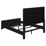 Cama California King con paneles de madera Cappola, color negro