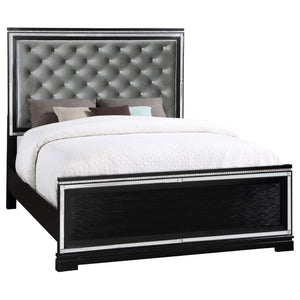 Cama Queen con paneles de madera Cappola, color negro
