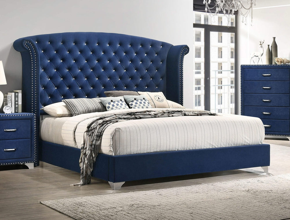 Cama California King con respaldo alto tapizada Melody, color azul Pacífico